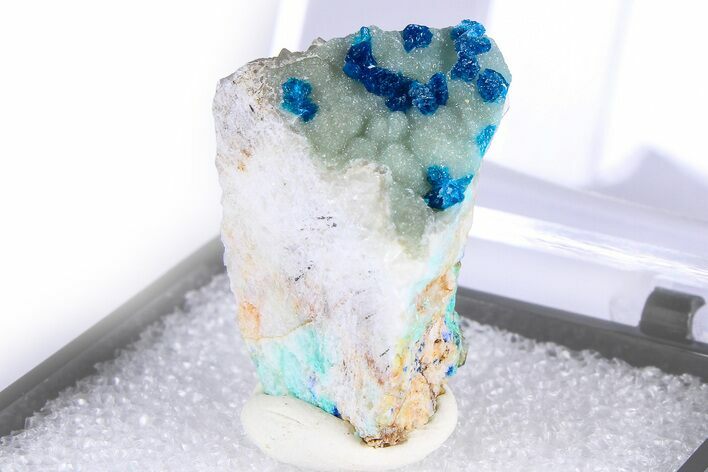 Vibrant Blue Veszelyite Crystals on Hemimorphite - China #380431